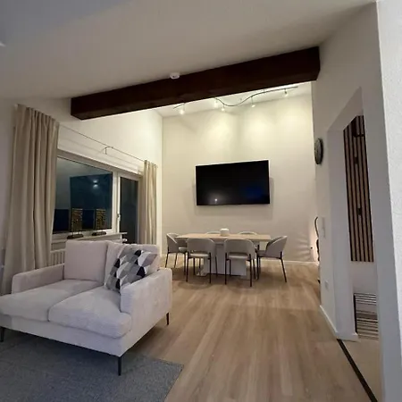 Skywalk Loft 빌링겐